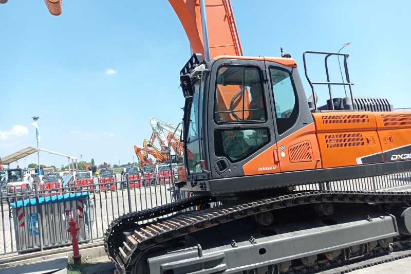 OmecoHub - Immagine DOOSAN DX380LC